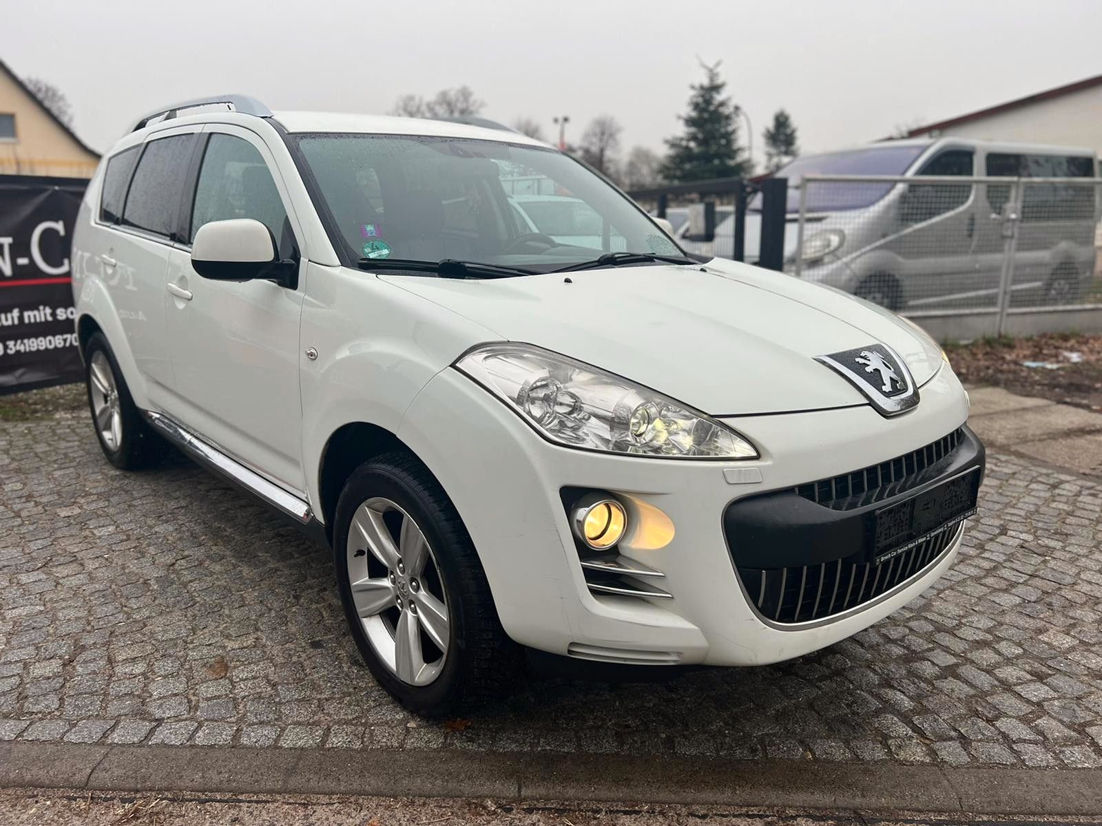 Peugeot 4007
