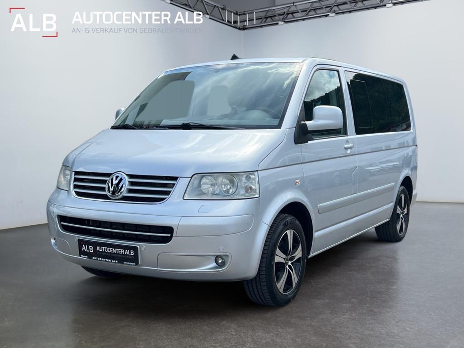 Volkswagen T5 Multivan  Comfortline/7-SITZER/NAVI/AHK/SHZ/