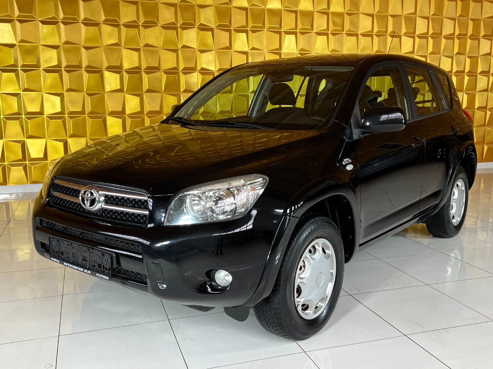 Toyota RAV4 2,2/ALLRAD/Klima/Tempomat/AHK