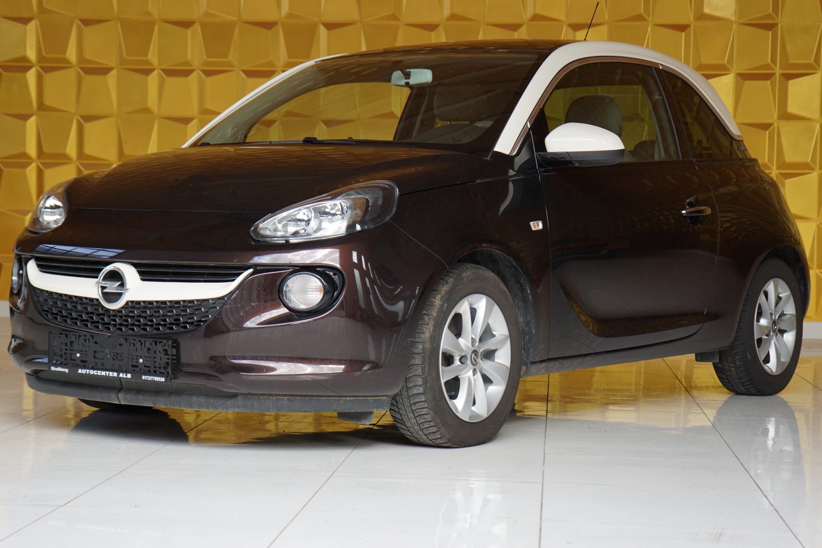 Opel Adam Glam /KLIMA/LENKRADHEIZUNG/TEMPOMAT/EURO 5/