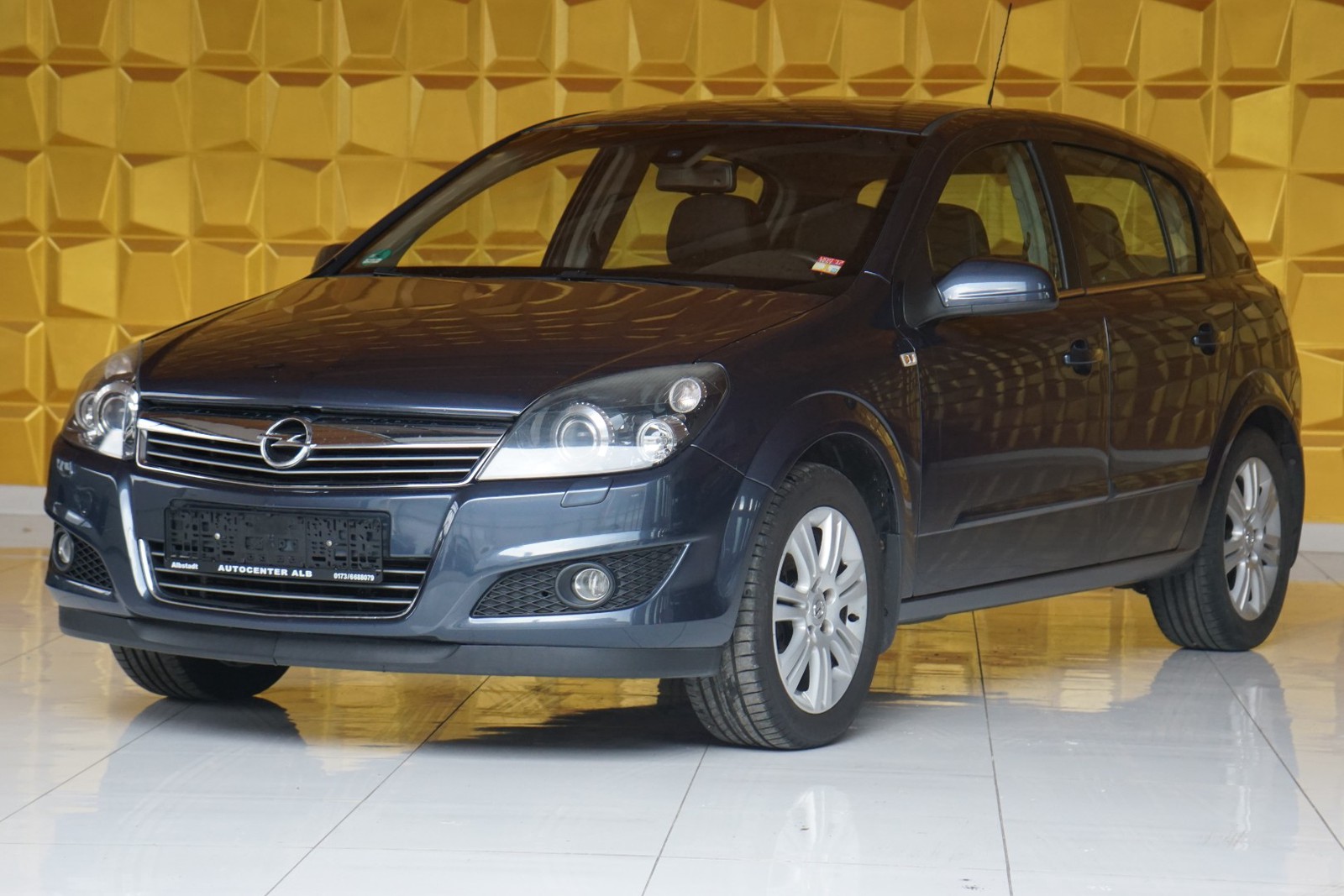 Opel Astra H Cosmo/XENON/5-TÜRIG/KLIMA/TEMPOMAT/