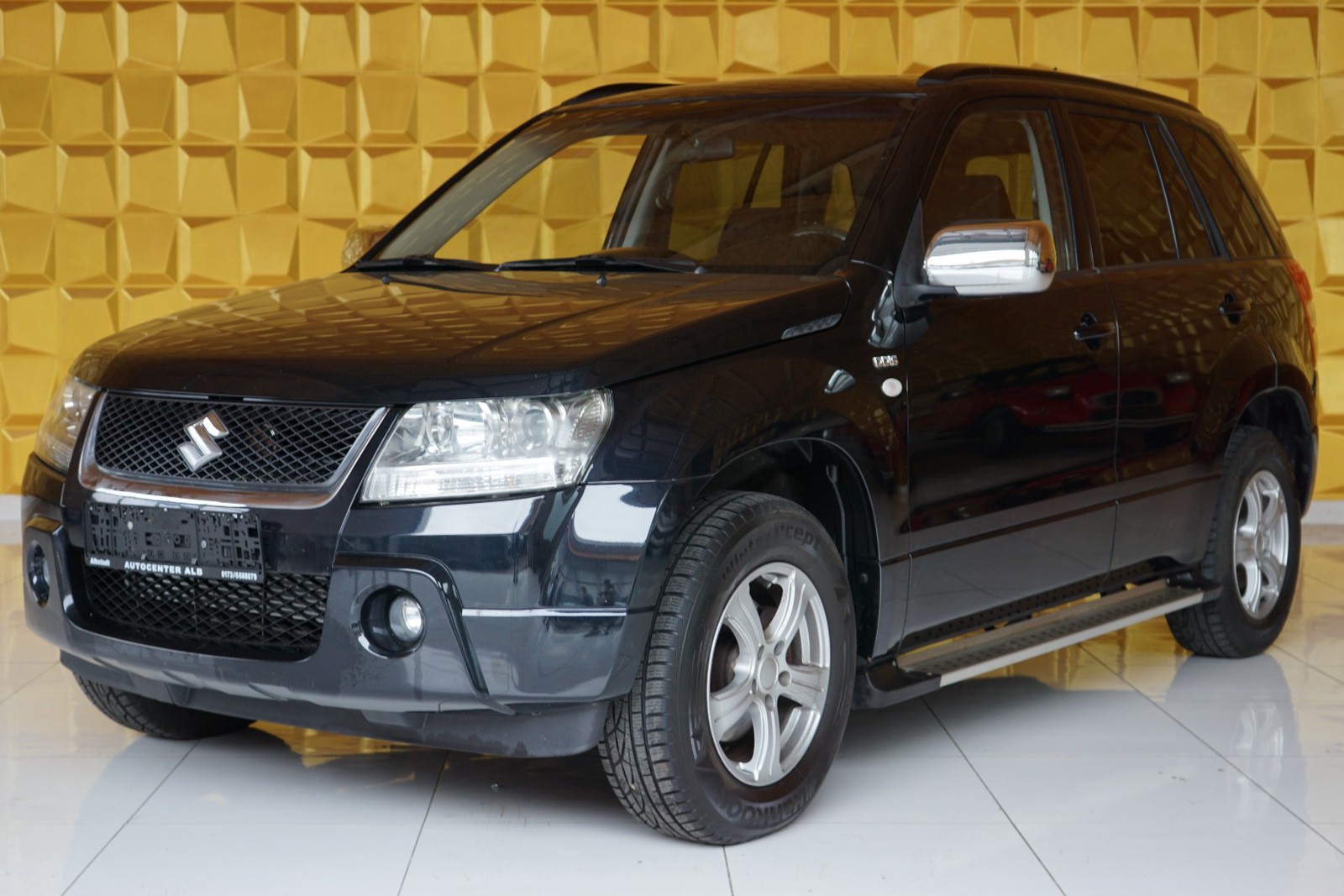 Suzuki Grand Vitara 1.9 /KLIMA/SITZHEIZUNG/4X4/5-TÜRIG/