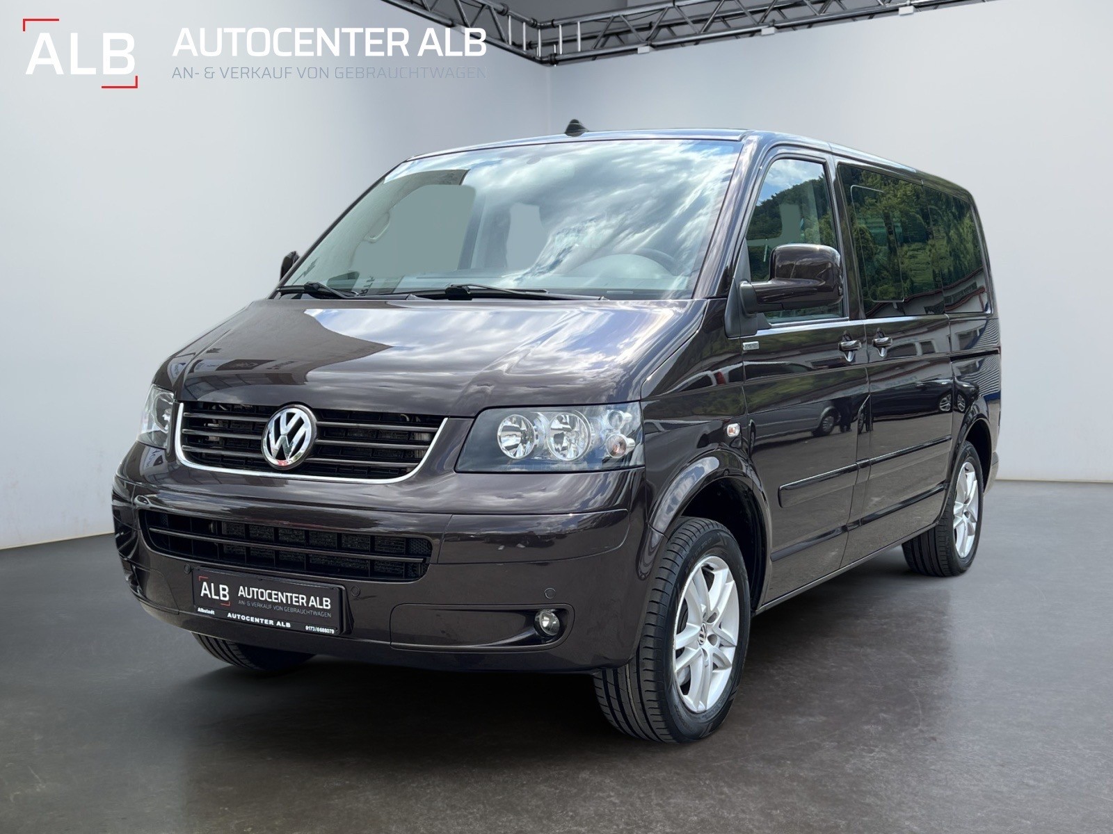 Volkswagen T5 Multivan Concert 4Motion/NAVI/AHK/7-SITZER/KLIMA/