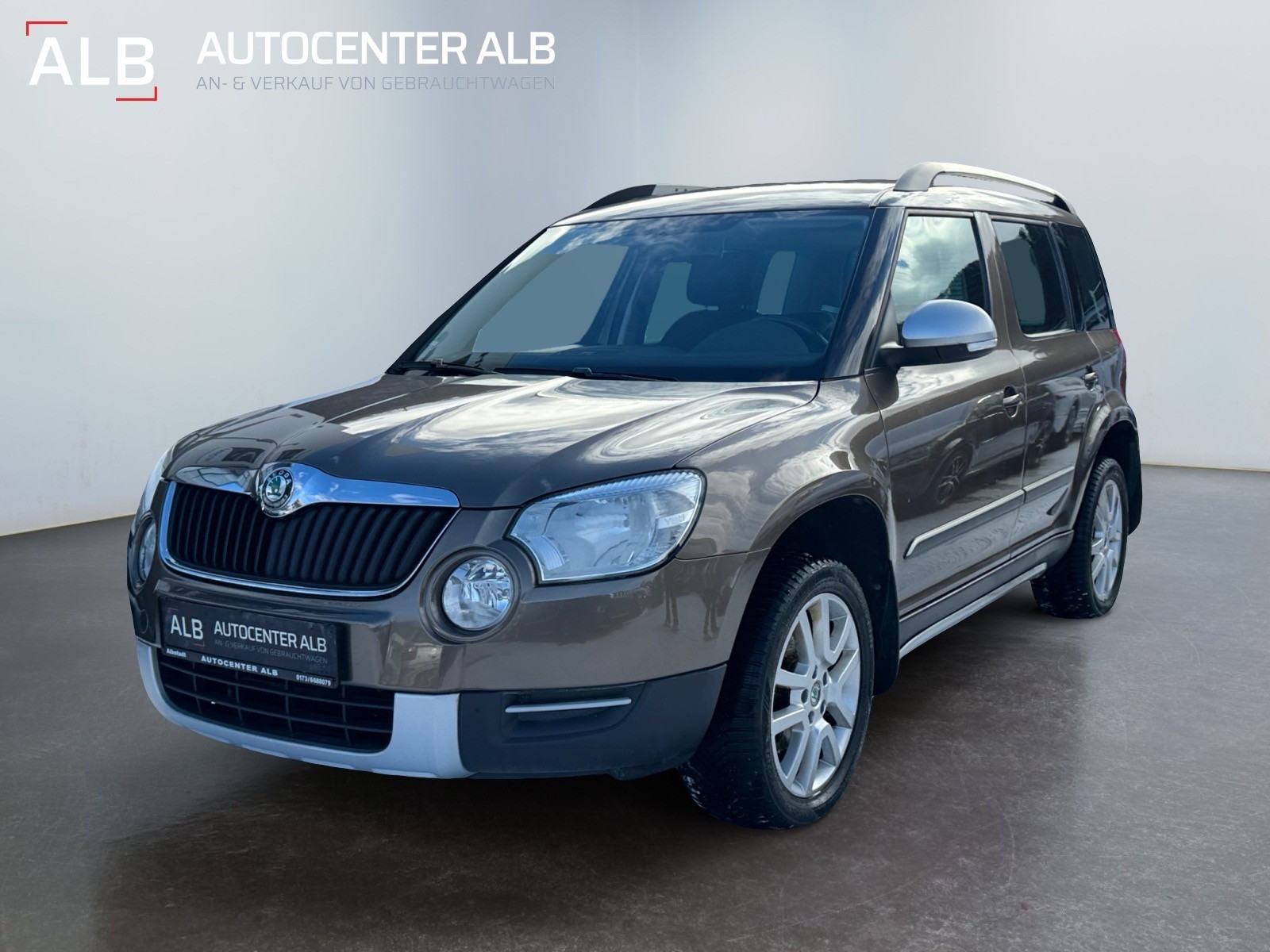 Skoda Yeti Ambition Plus Edition 4x4 TDI/1 HAND/AHK/NAVI/EUR5