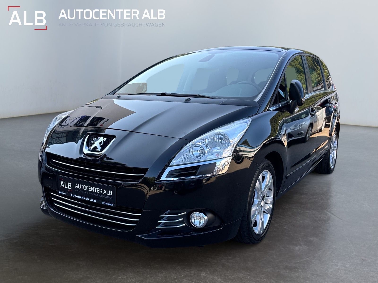 Peugeot 5008 Premium/AUTOMATIK/PANO/EURO5/1HAND/