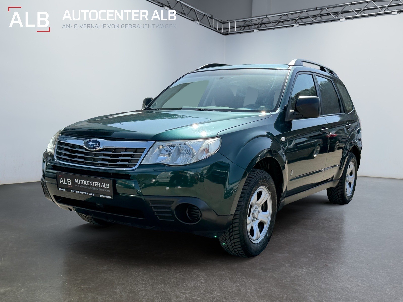 Subaru Forester Active/AUTOMATIK/4X4/AHK/TÜV NEU/KLIMA/