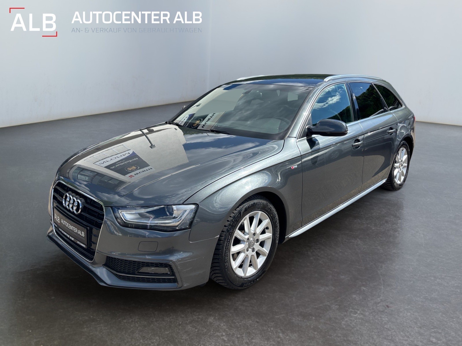 Audi A4 Avant quattro/S-LINE/2.HAND/AUTOMATIK/AHK/