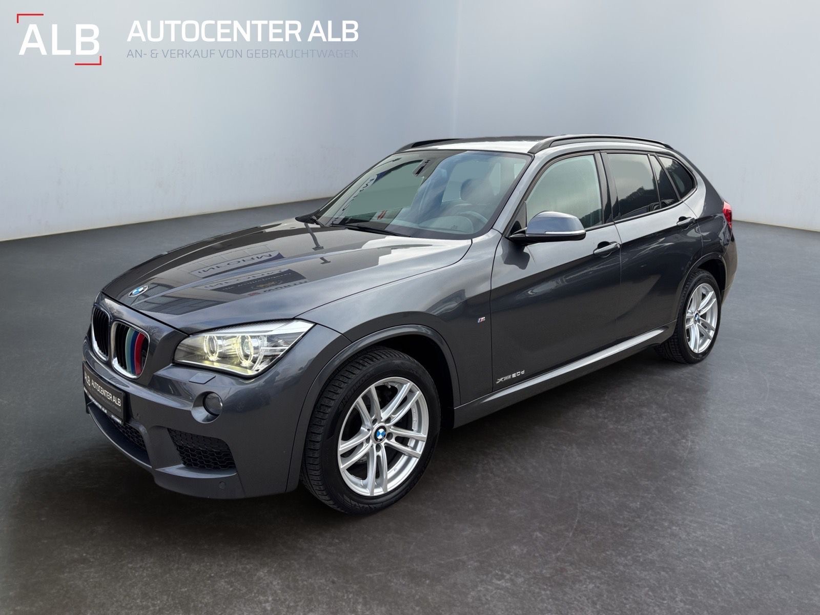 BMW X1 20 d xDrive/M-PAKET/SPORT-AUTOMATIK/LEDER/XENON/NAVI/