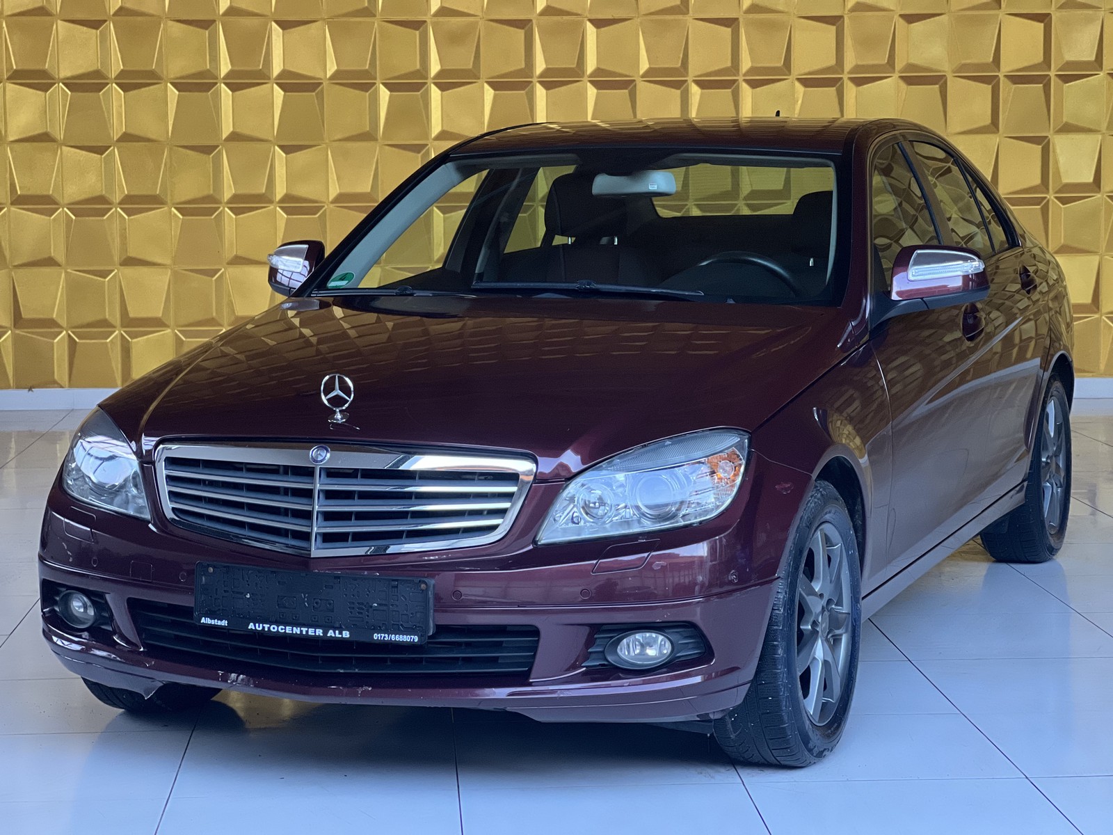 Mercedes-Benz C 180 Kompressor /AUTOMATIK/SHZ/PDC/XENON/
