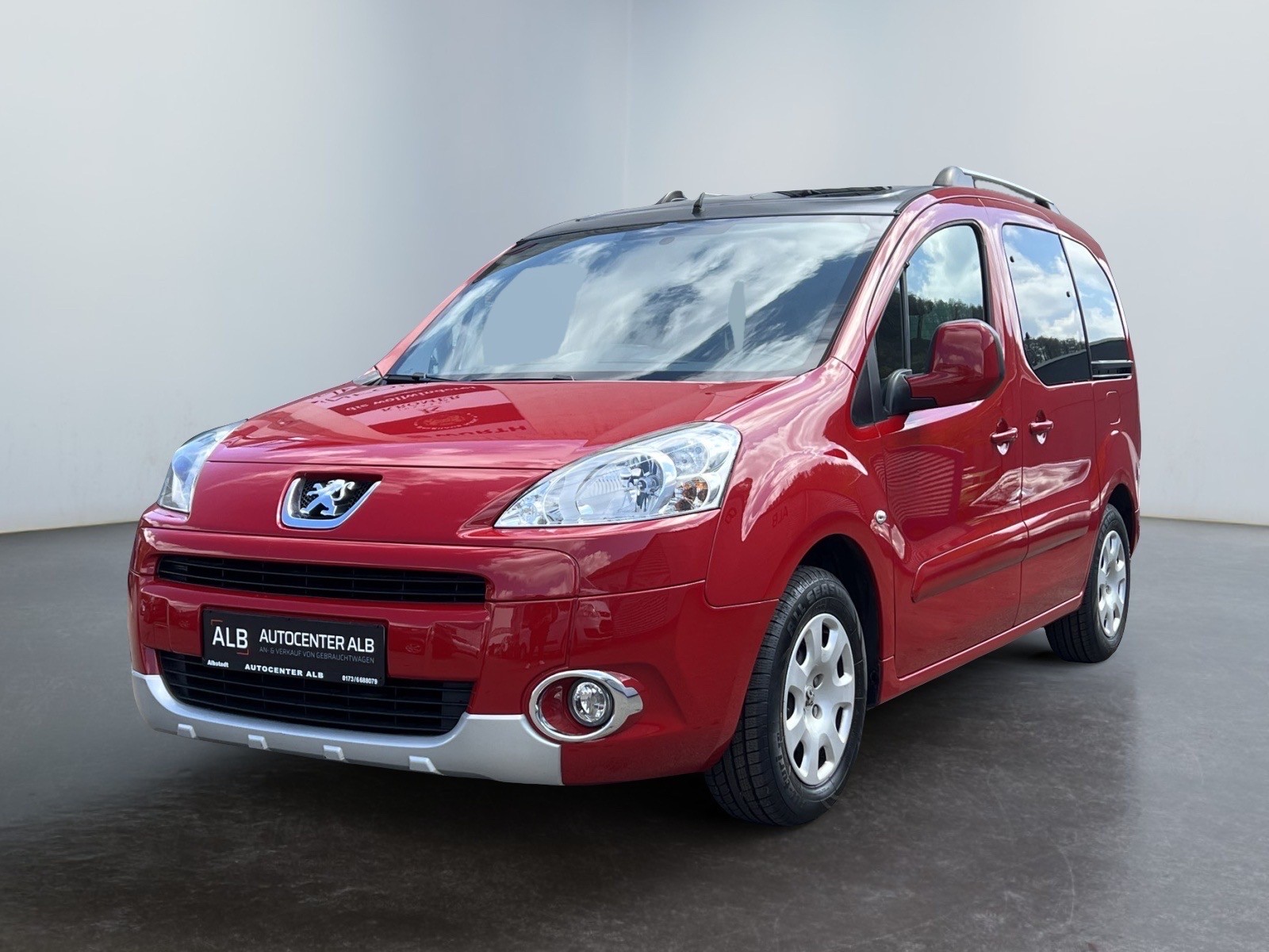 Peugeot Partner Tepee Family /KLIMA/EFH/PDC/EURO 5/PANO/