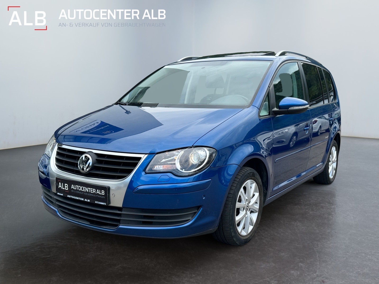 Volkswagen Touran Freestyle/AUTOMATIK/XENON/2HAND/EURO5/NAVI
