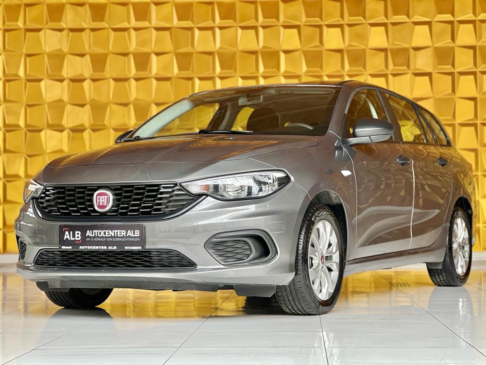 Fiat Tipo Street /KLIMA/NAVI/SHZ/EURO 6/1 HAND