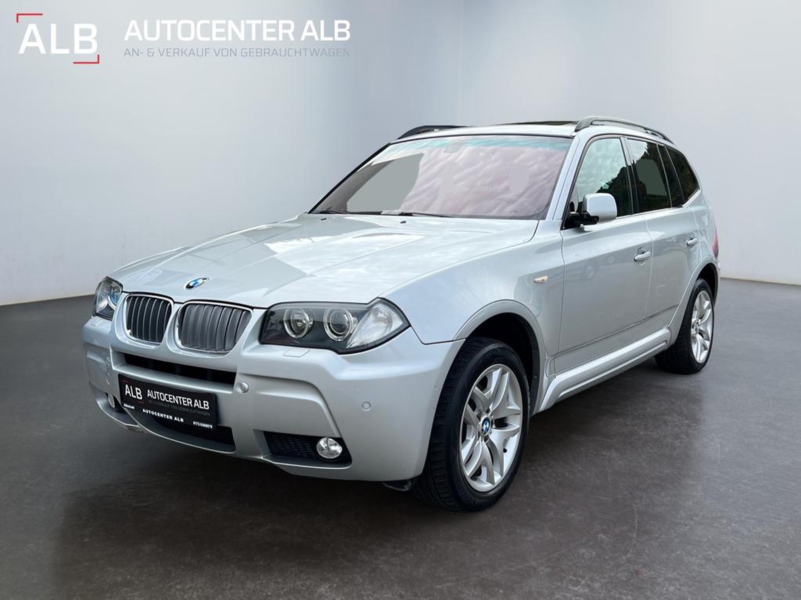 BMW X3 3.0d /M-PAKET/AUTOMATIK/4X4/LEDER/XENON/SHZ/