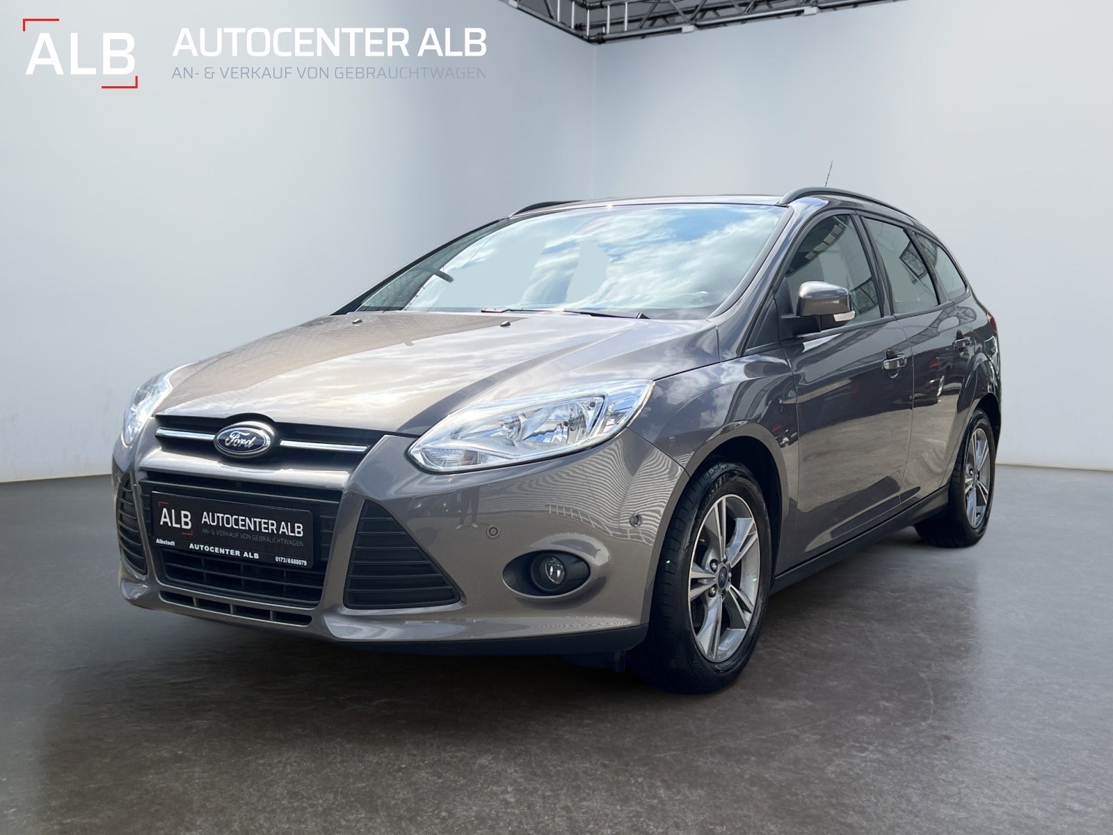 Ford Focus Turnier Trend/KLIMA/6 GANG/AHK/PDC/EURO5
