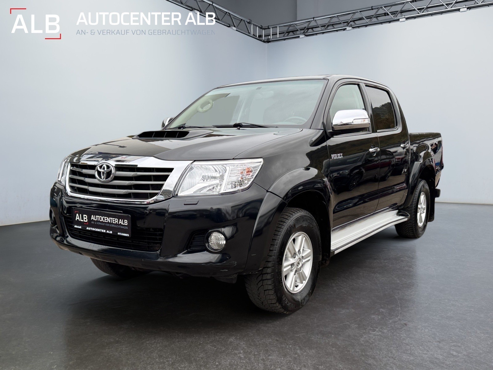 Toyota Hilux Double Cab Life/AUTOMATIK/4X4/AHK/1 HAND/HU NEU/