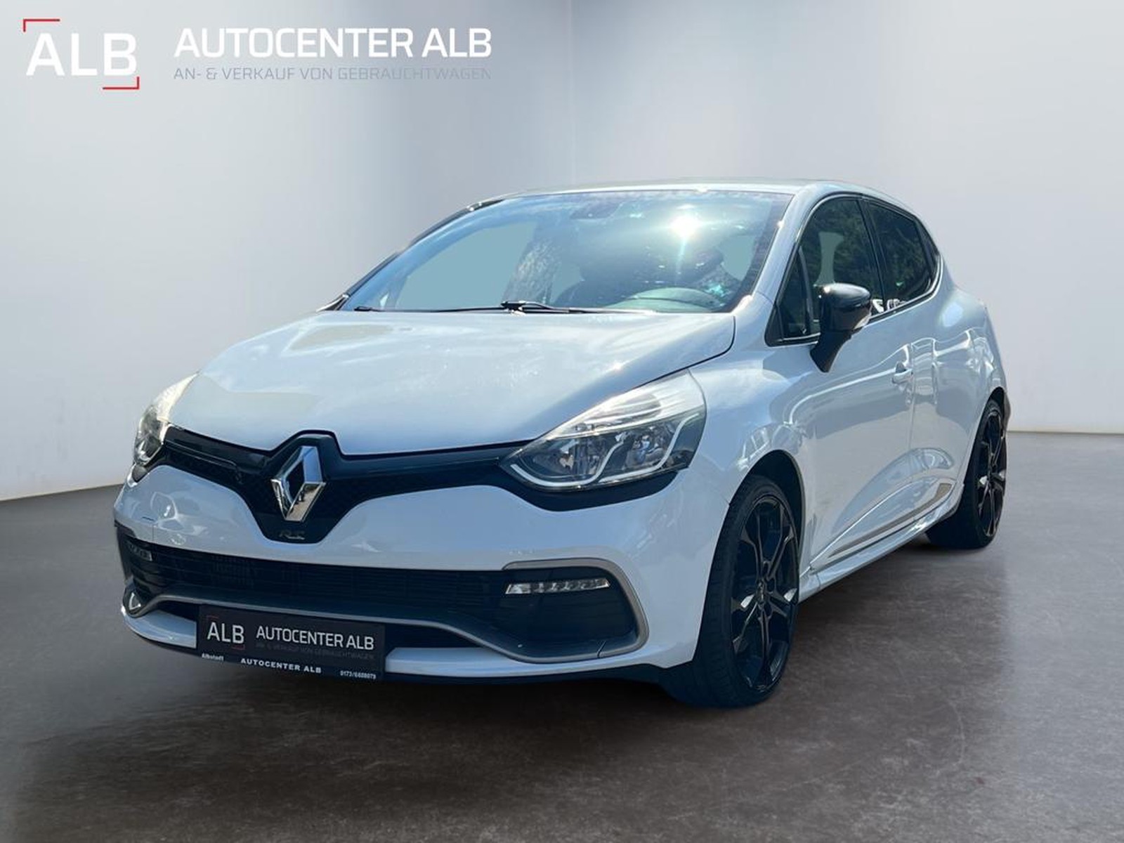 Renault Clio IV Turbo RS/AUTOMATIK/NAVI/KAM/EURO5/5-TÜR/
