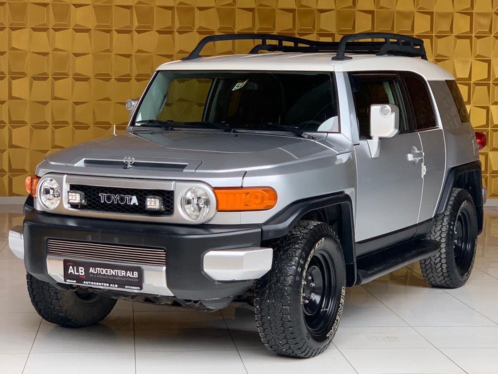 Toyota FJ Cruiser V6/KLIMA/LPG/4X4/AHK/EURO 4/