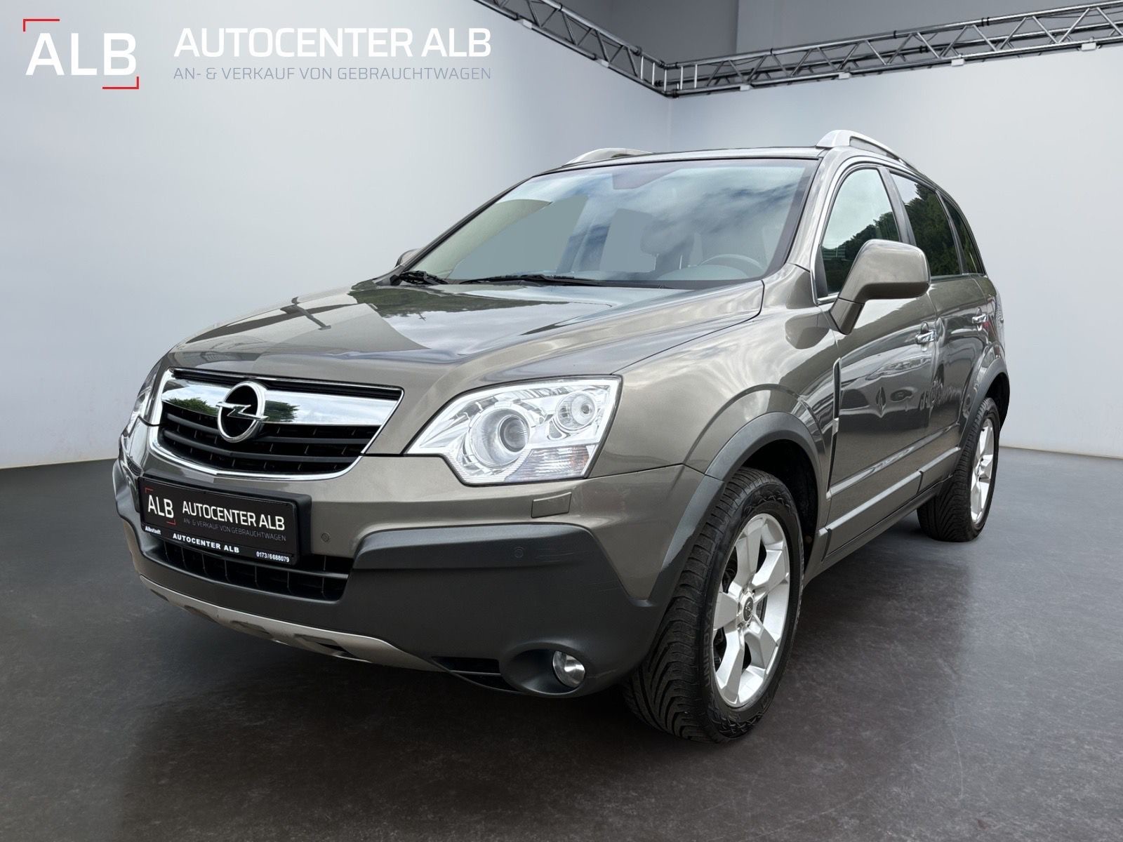 Opel Antara Cosmo 4X4/AUTOMATIK/AHK/1 HAND/LEDER/