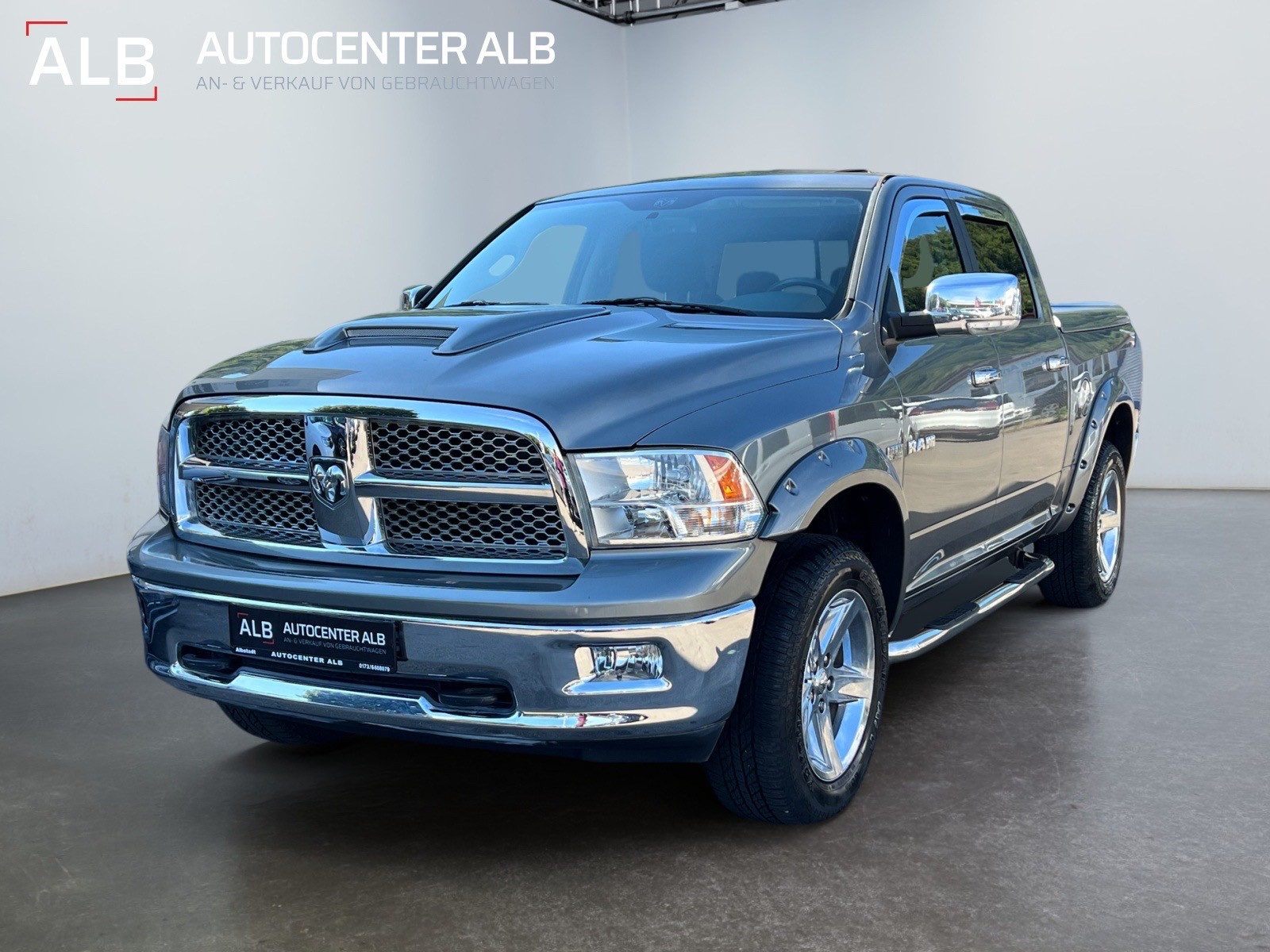 Dodge RAM 1500/5,7 LPG HEMI/AUTOMATIK/4X4/DOPPELKABIN/EUR5
