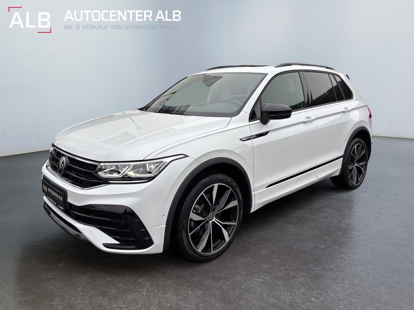 Volkswagen Tiguan R-Line 4Motion/VIRTUAL/ACC/360°KAM/1HAND/AHK/PANO/