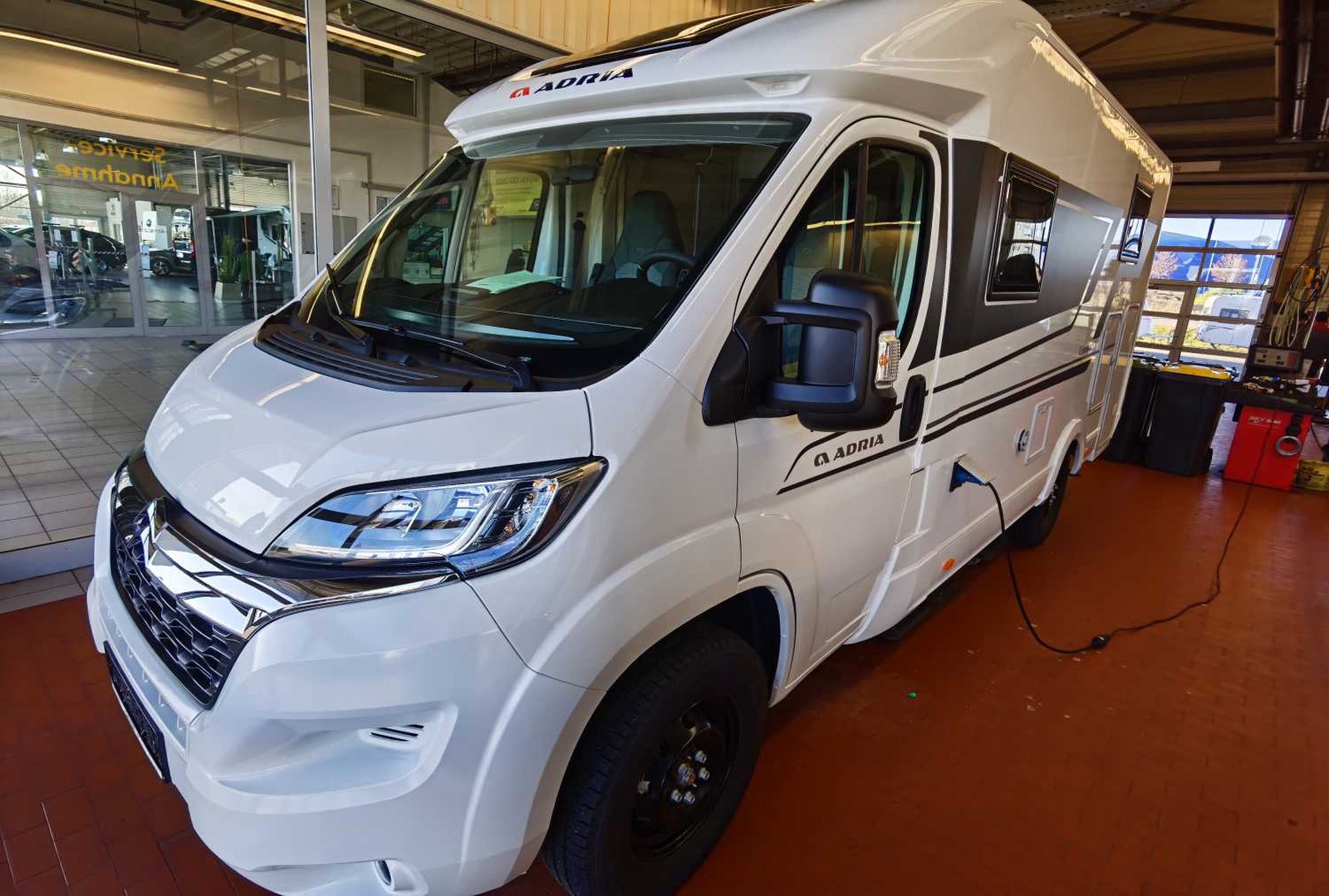 Adria Compact Axess SL All-In Sondermodell / Markise