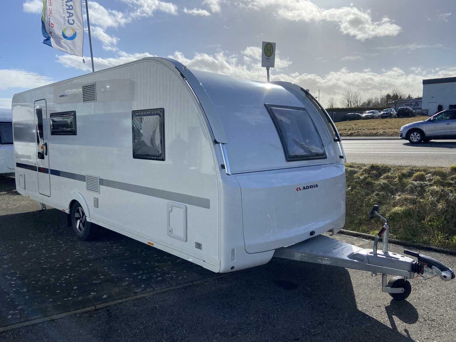 Adria Adora 613 PK Stabisystem/Mikrowelle/Fußbodentemp