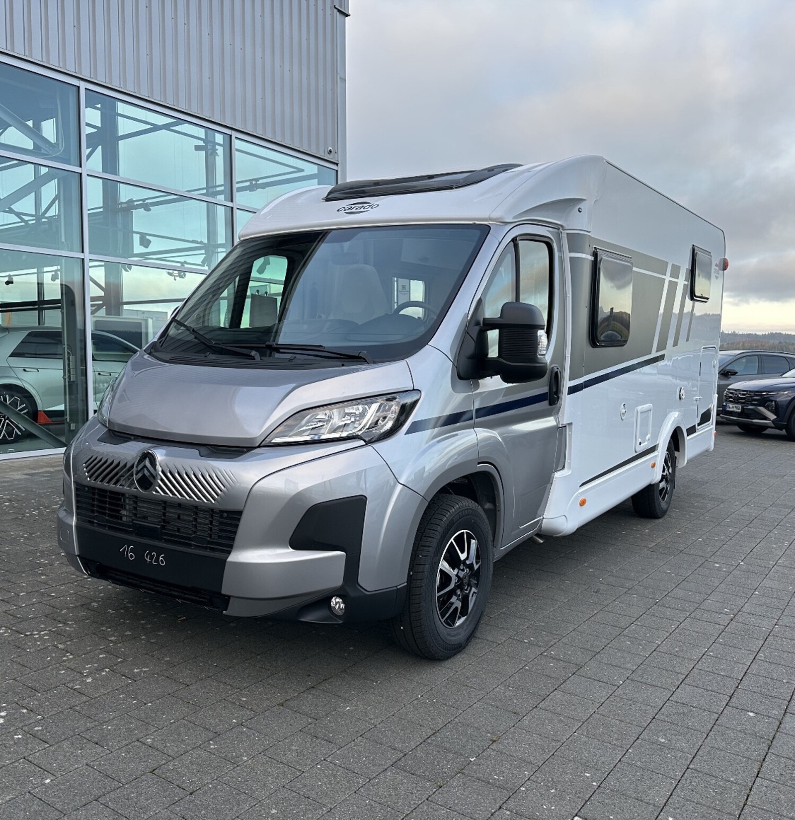 Carado V 337 SAT/TV/Fahrradträger/zweite Aufbaubatterie