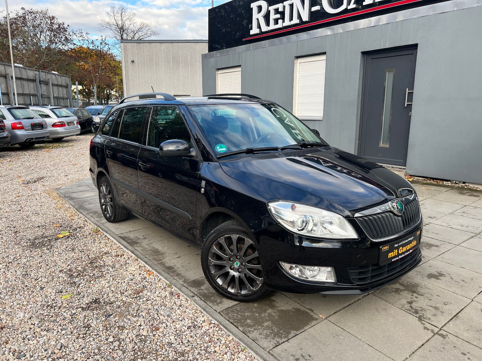 Skoda FabiaCombi 1.2/Klima/AHK/Tempom/SHZ/PDC/TÜV NEU/