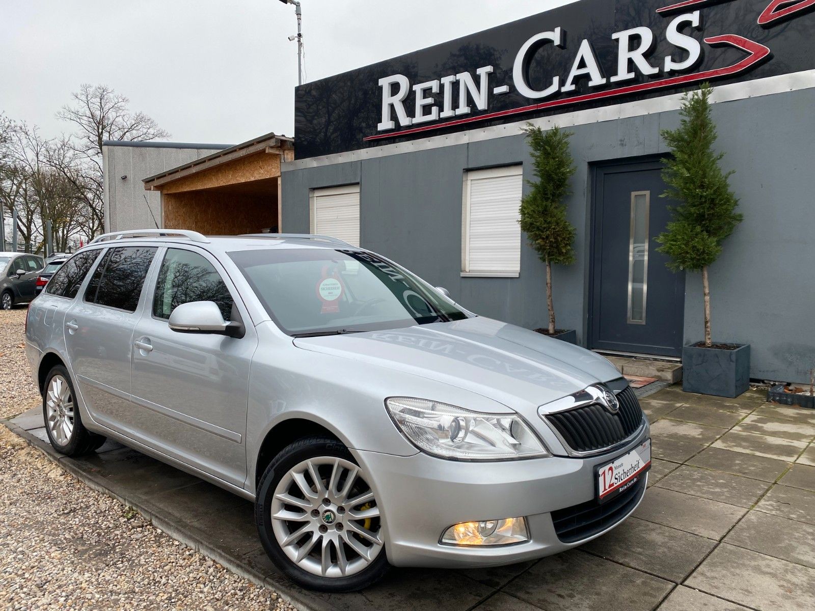 Skoda Octavia Combi 1.8/MFL/PDC/MEDIA-DISPLAY/TEMPOMAT