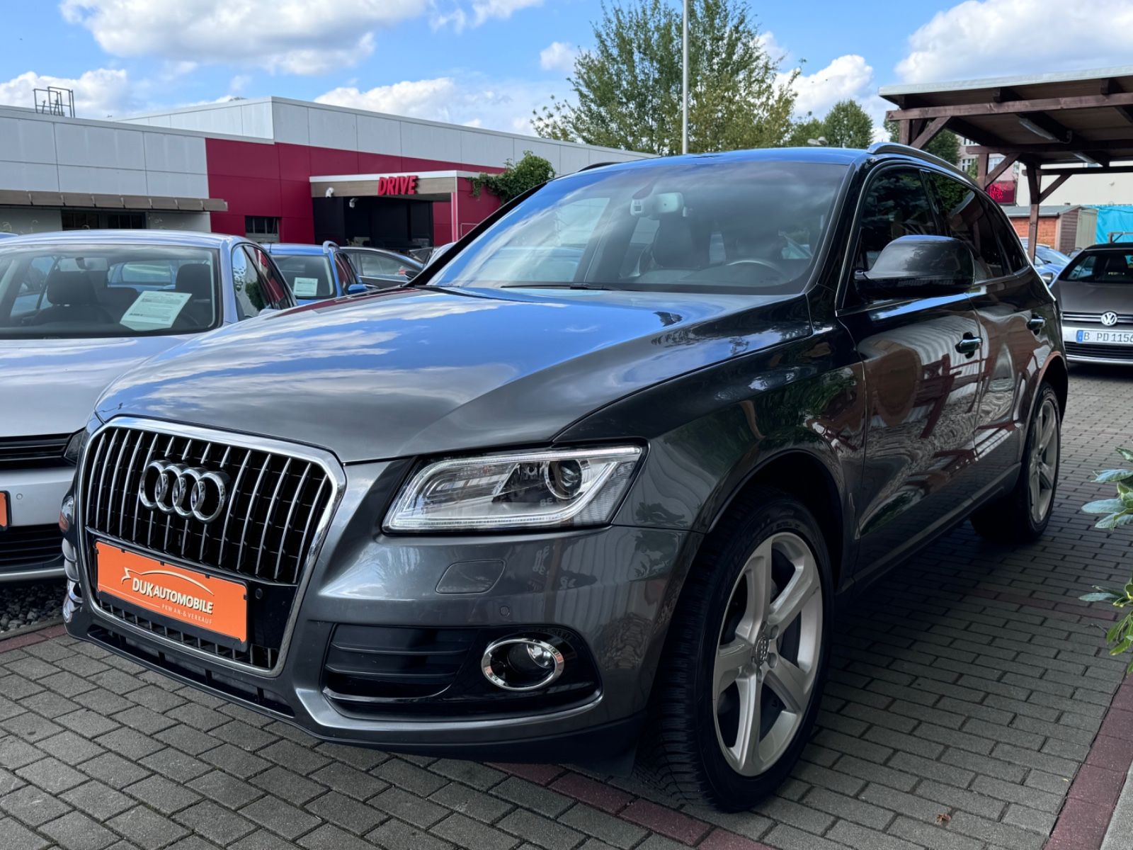 Audi Q5 3.0 TDI quattro *Navi*Tempomat*
