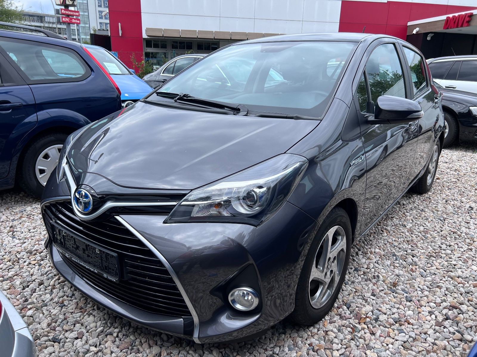 Toyota Yaris Comfort Hybrid 1.Hand Standheizung