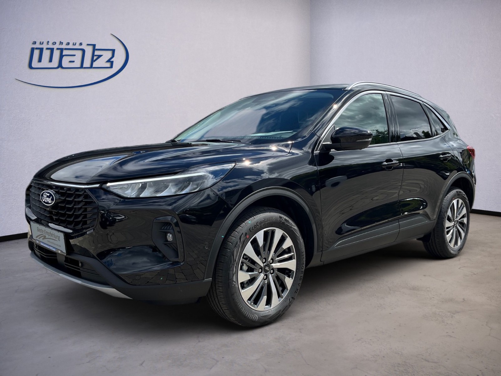 Ford Kuga Hybrid Titanium Vorfuhrfahrzeug kaufen in Nagold Preis 39390 eur Int.Nr. 01468