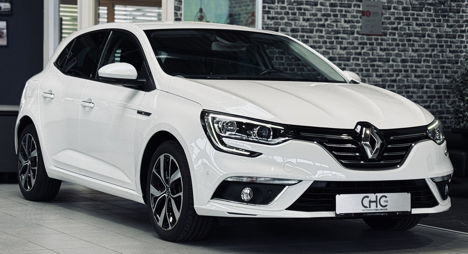 Renault Megane IV BOSE-Edition|KAMERA|NAVI|SHZ|MFL|TEMPOMAT