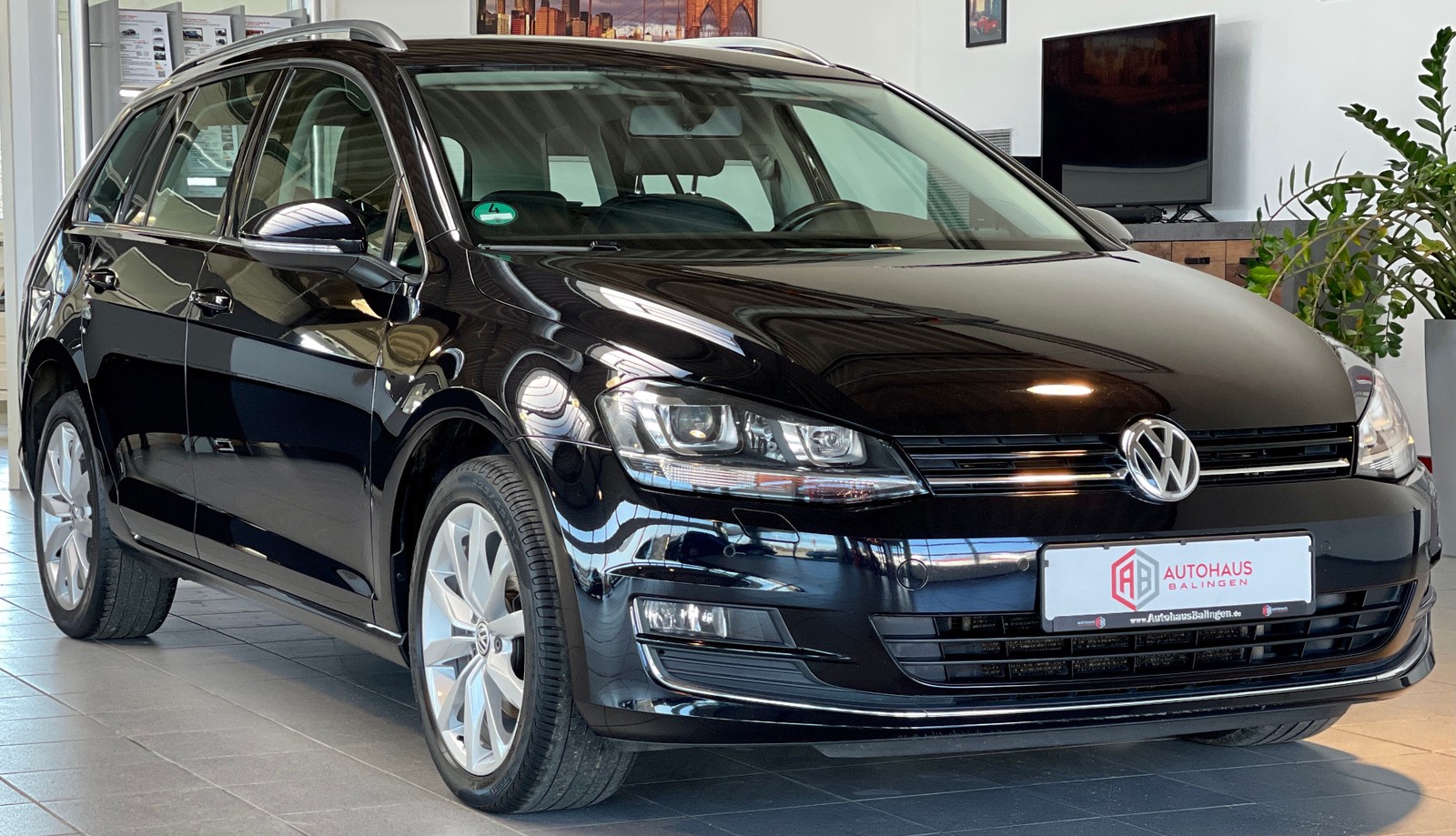Volkswagen Golf VII Variant Highline STHZ|Bi-XEN|NAVI|LEDER