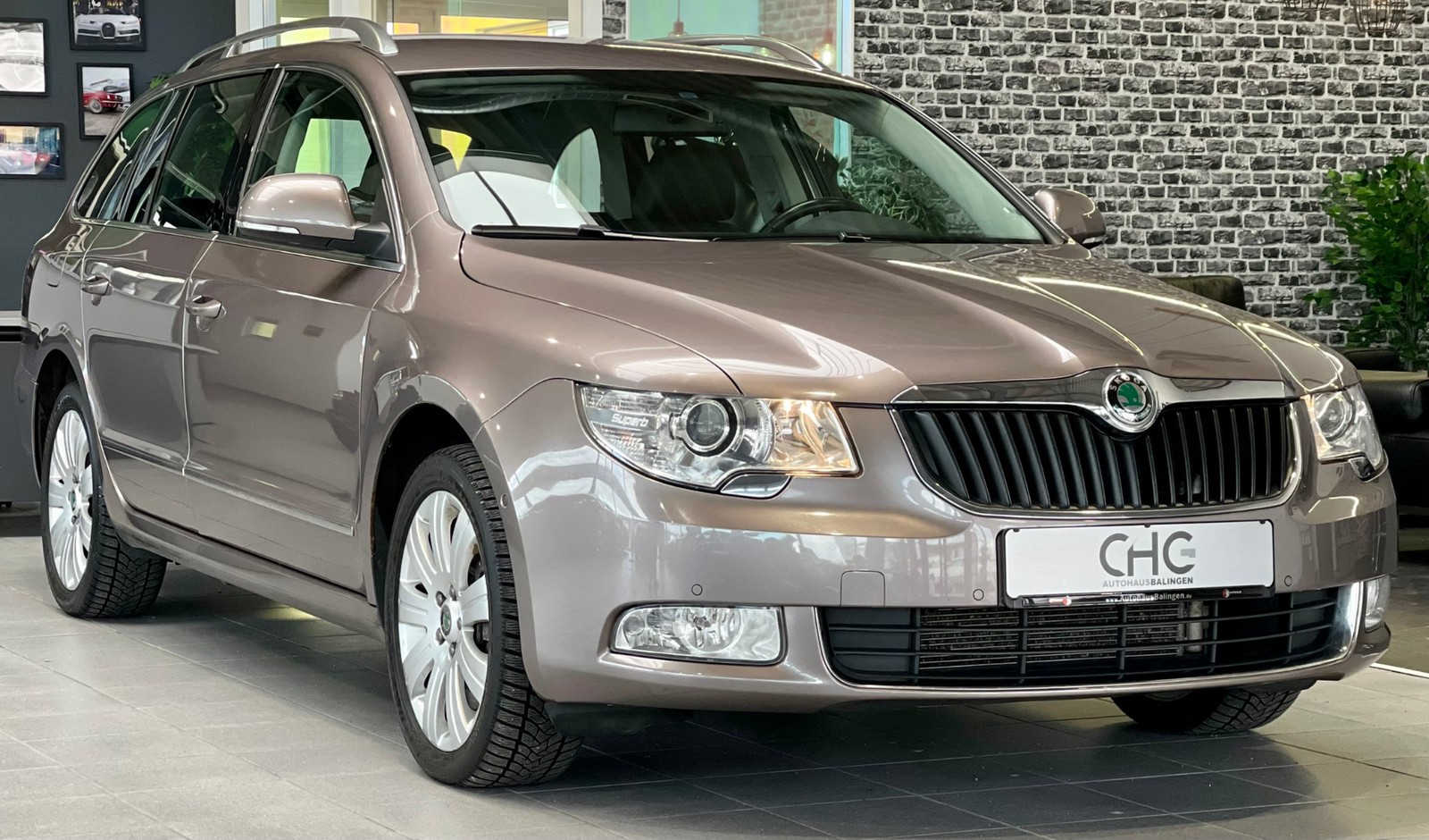 Skoda Superb Combi Elegance 4X4 1.HD|SHZ|AHK|NAVI|Bi-XENON