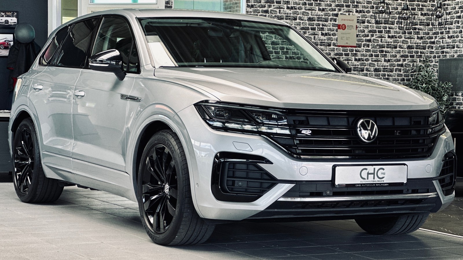 Volkswagen Touareg 4M R-Line Black|IQ MATRIX|STHZ|KAMERA