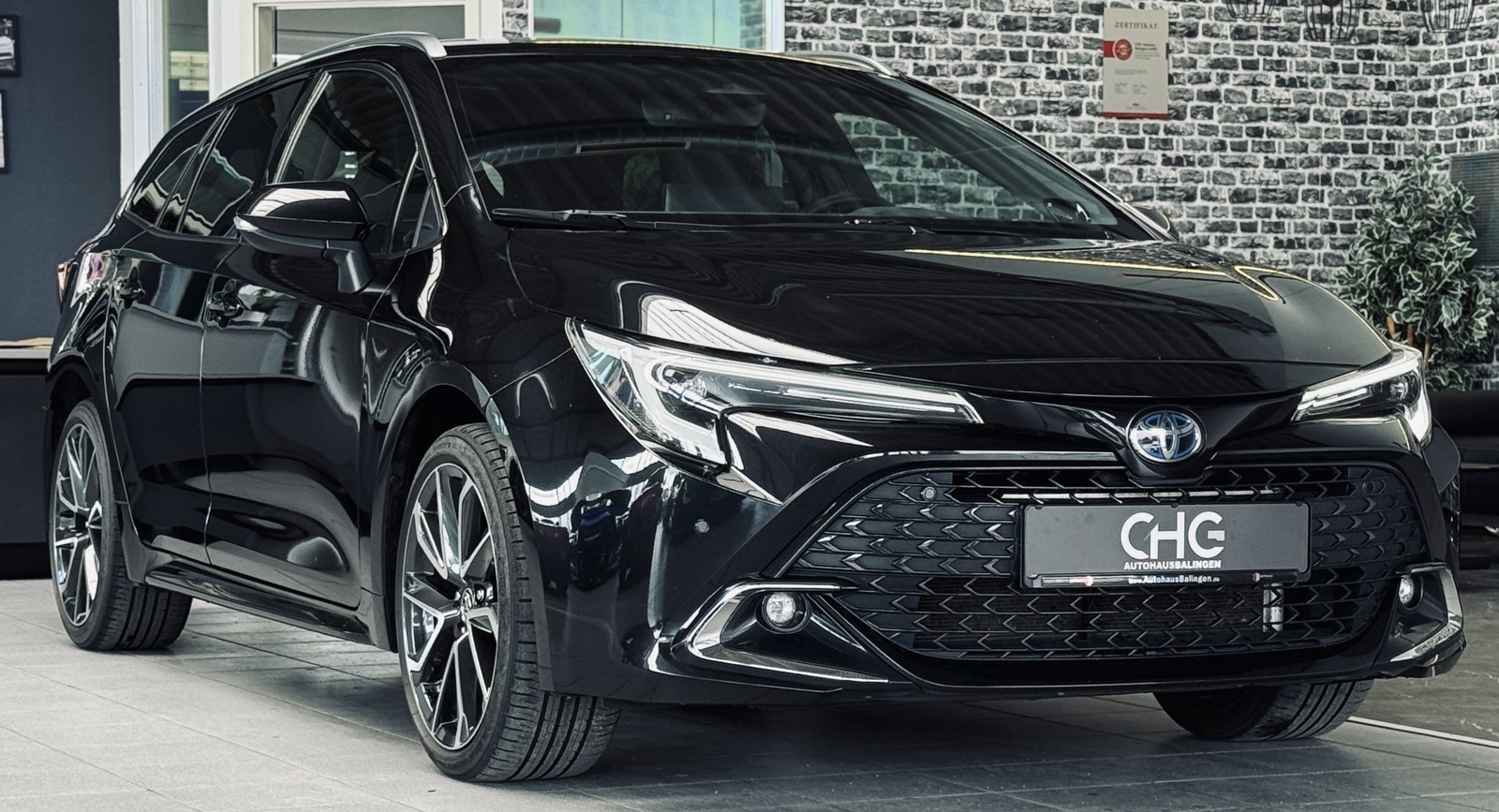 Toyota Corolla Touring GR Sports Hybrid |AHK|ACC|Kamera|LED|