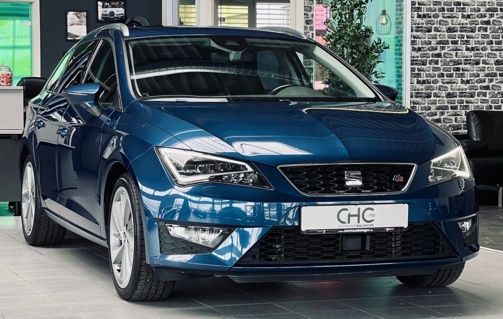 Seat Leon ST FR DSG|PANO|KAMERA|NAVI|SOUNDSEAT|SHZ|