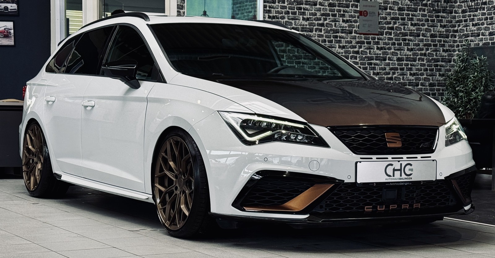 Seat Leon ST Cupra R 300 4Drive|PANO|KAMERA|ACC|LED
