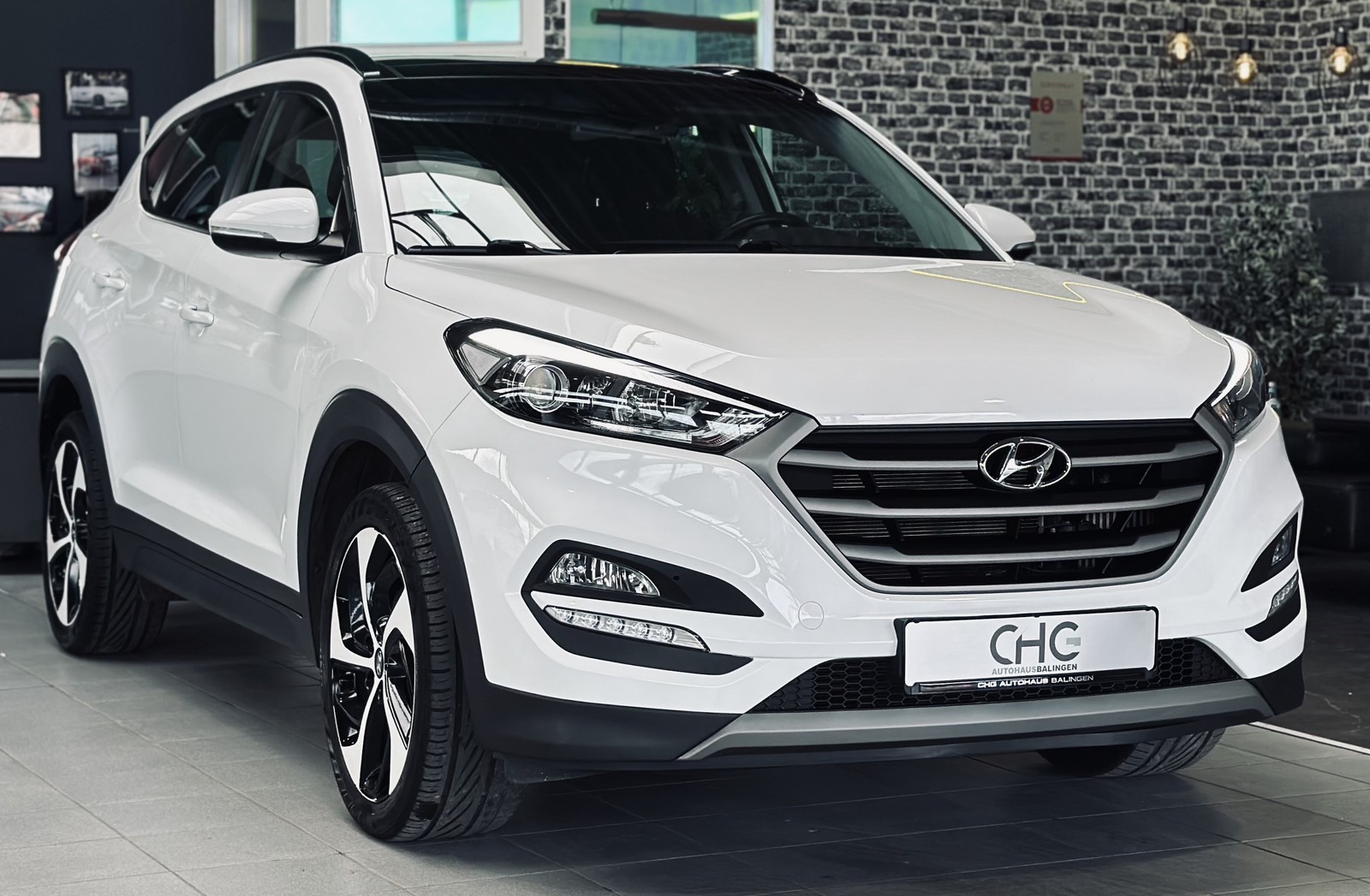 Hyundai TUCSON Advantage 2WD|PANO|KAMERA|NAVI|SHZ+LK|TEMP.