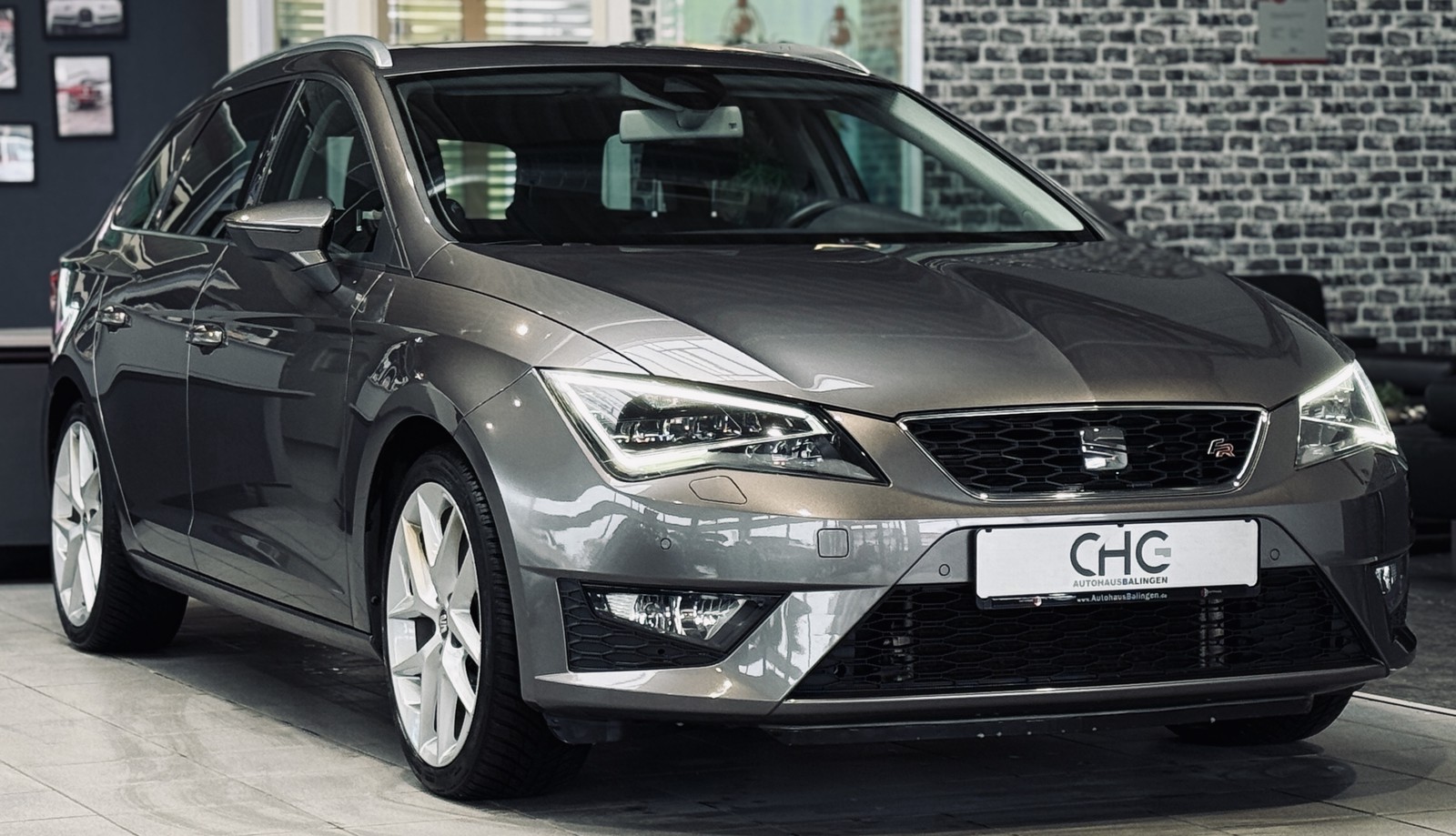 Seat Leon ST FR DSG|PANO|SHZ|PDC|LED|SPUR |MFL|TEMPOMAT
