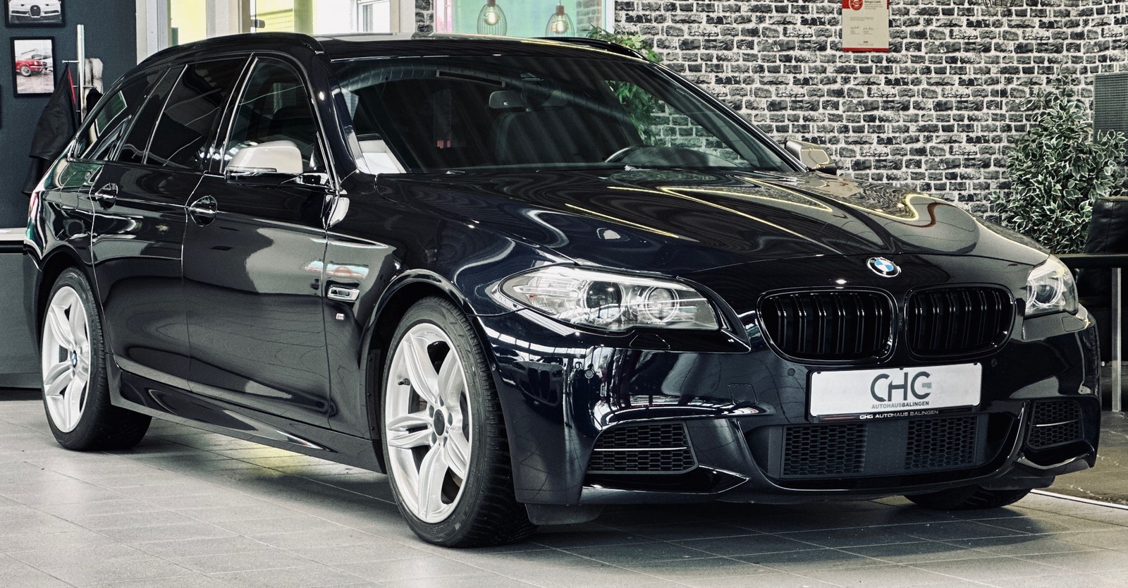 BMW M550d xDrive PANO|HUP|H&K|KAMERA|4xSHZ|SOFTCLOSE