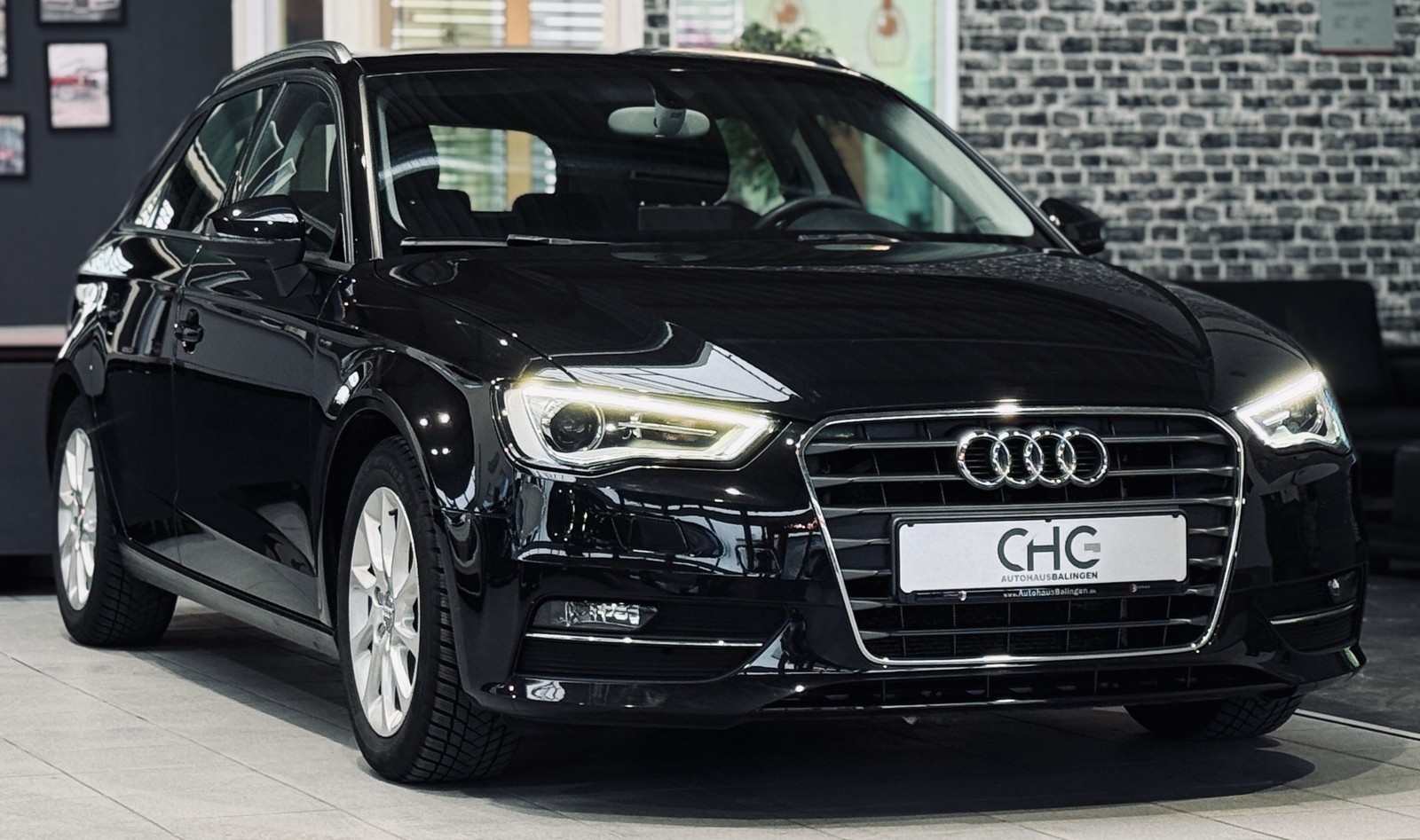 Audi A3 Sportback Bi-XENON|SHZ|NAVI|TEMP.|PDC|