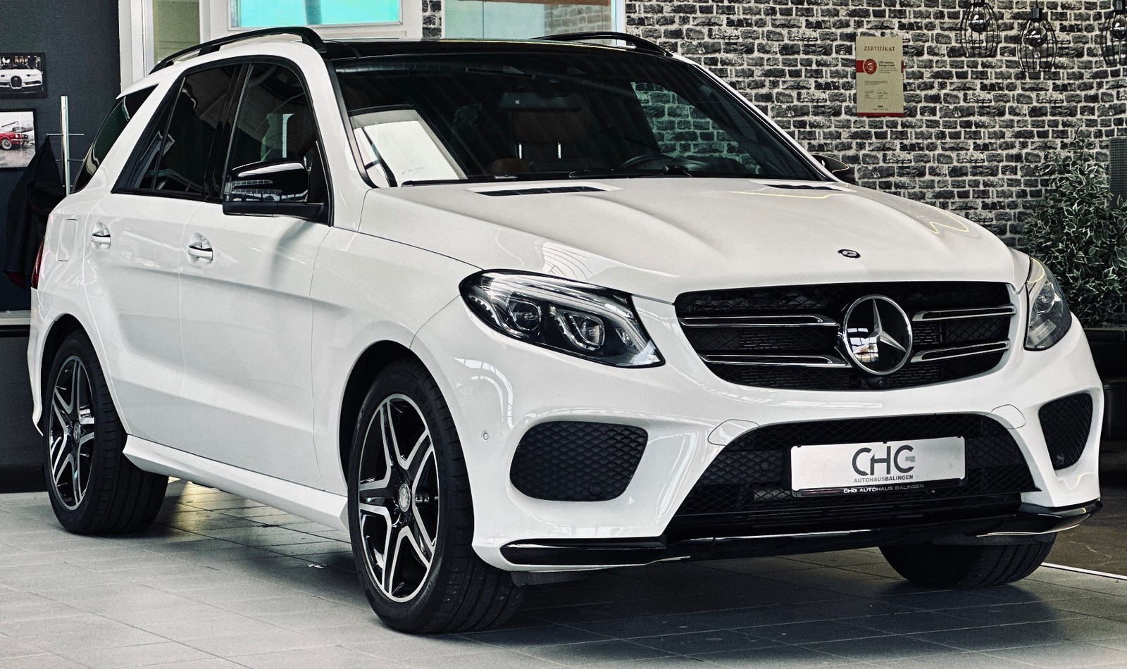Mercedes-Benz GLE 500 4M AMG Line|H&K|PANO|360 |HUP|VOLL