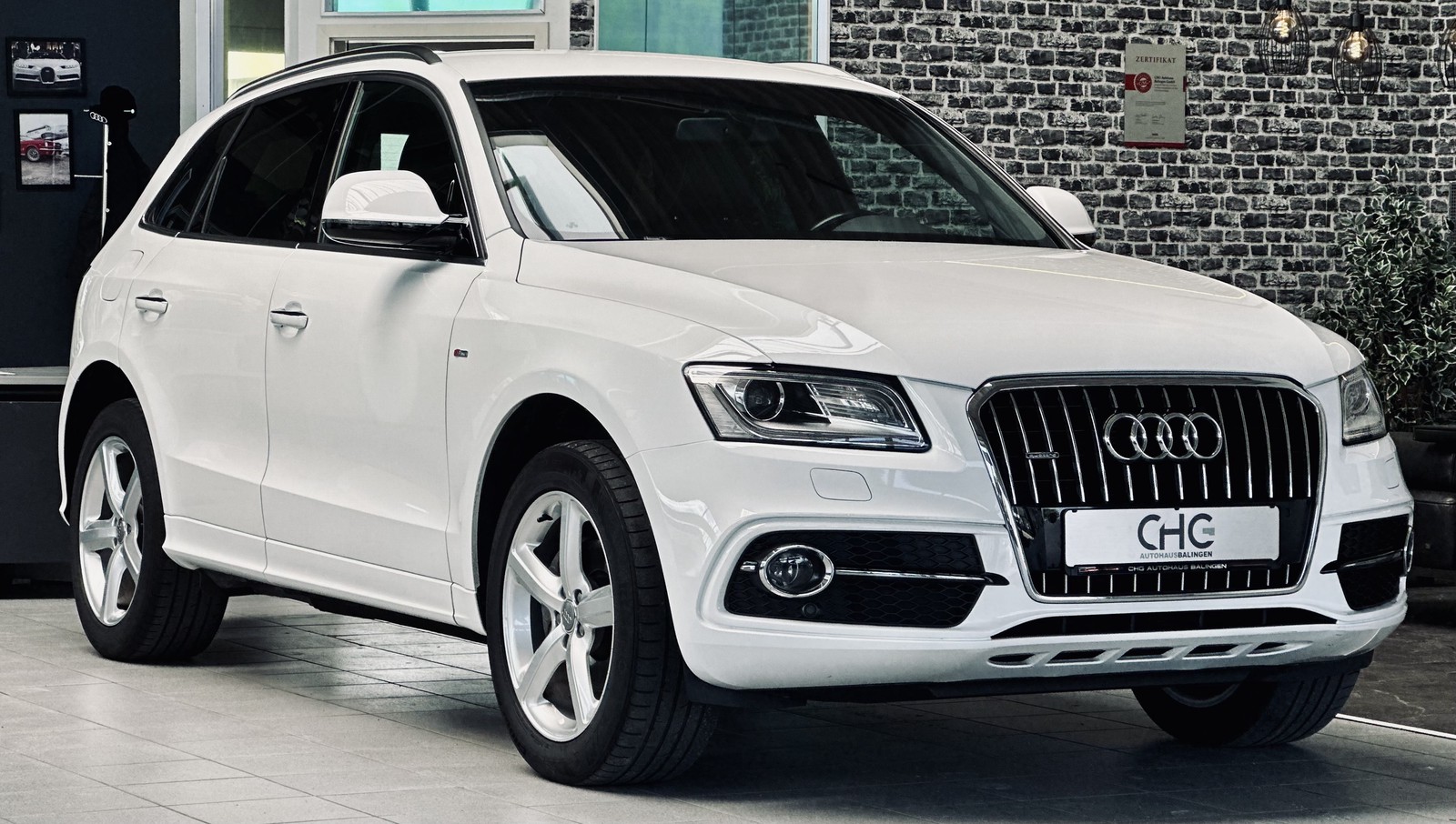 Audi Q5 2.0 TDI clean diesel/ultra quattro | S line Sport / Plus |