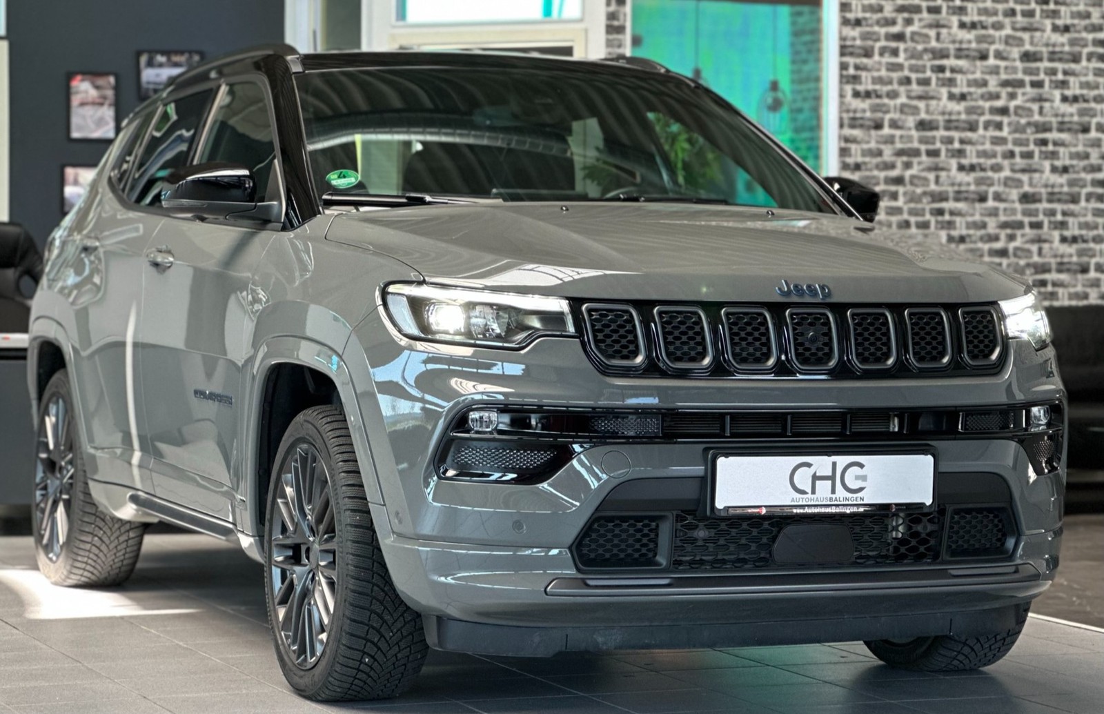 Jeep Compass S Plug-In Hybrid 4WD NAVI|KAMERA|AHK|LED