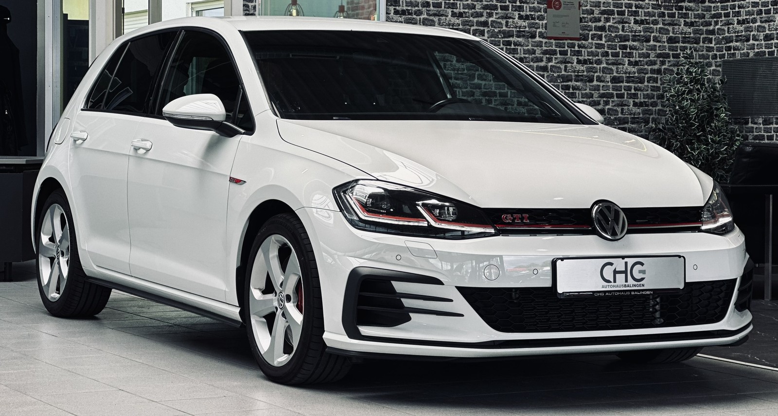Volkswagen Golf VII GTI Performance|DYNAUDIO|KAMERA|NAVI|ACC|SHZ