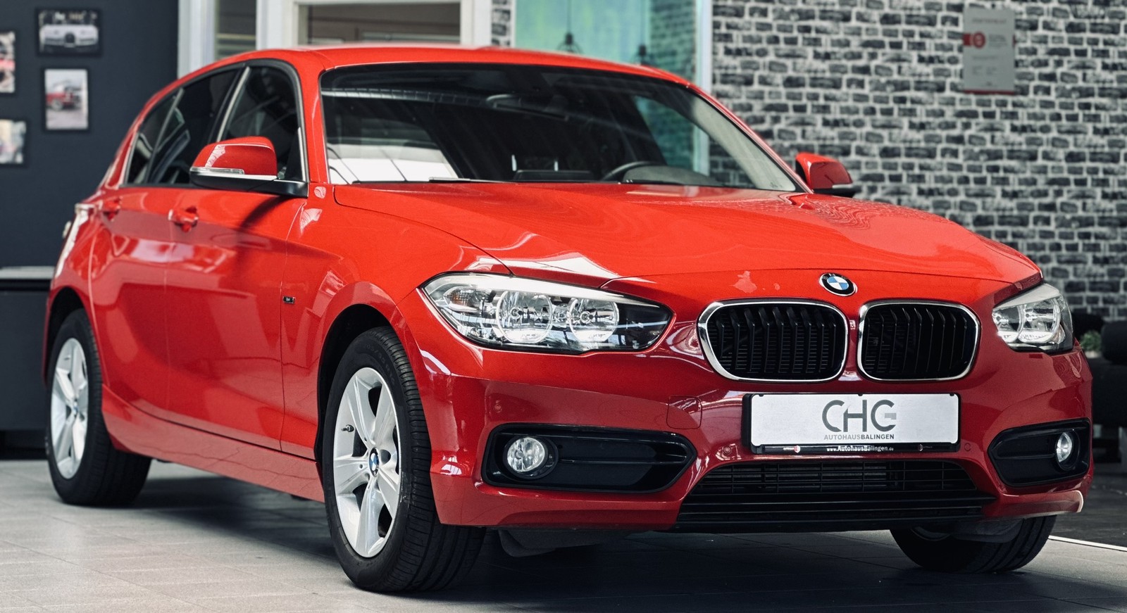 BMW 118i Sport Line SHZ|PDC|1HAND|