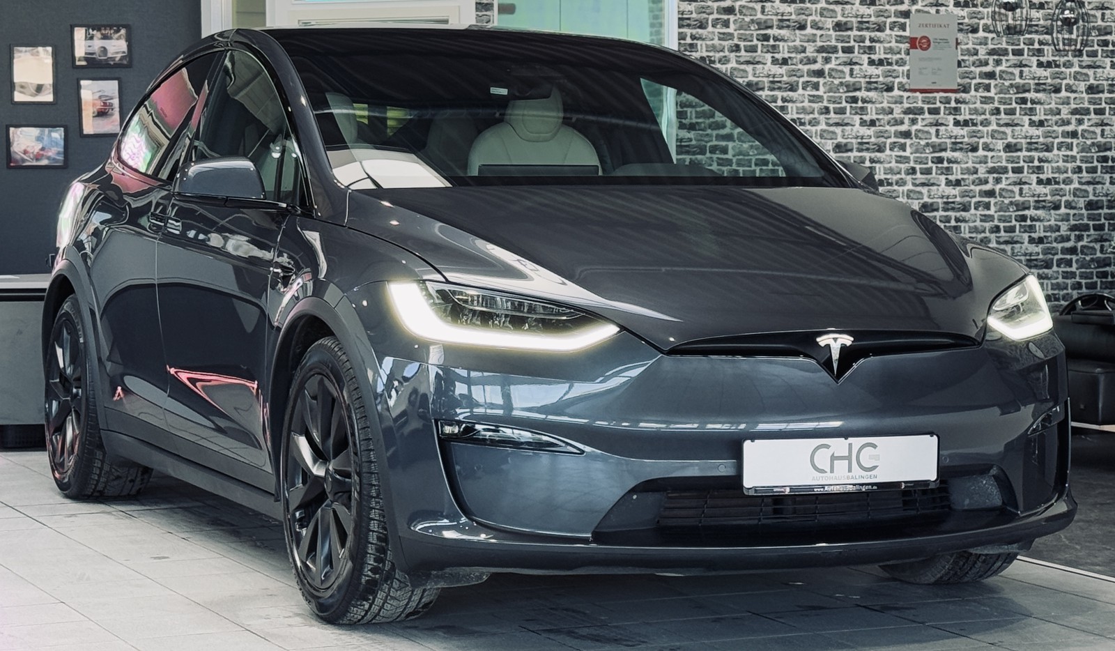 Tesla Model X