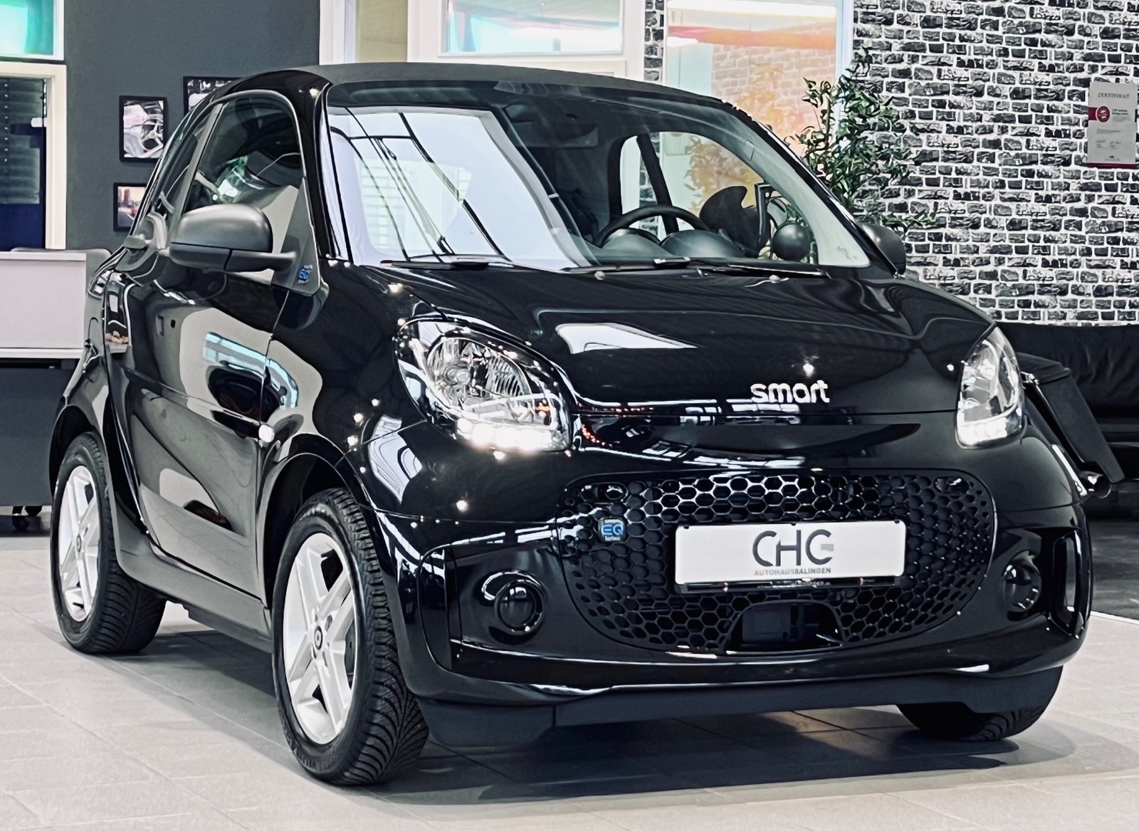 Smart fortwo coupe electric drive EQ|SHZ|TEMPOMAT|DAB